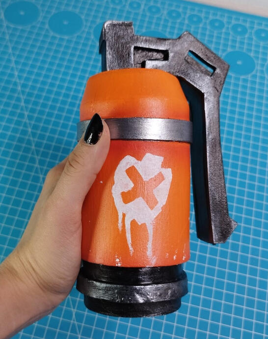 Raze's Grenade for Valorant Spain